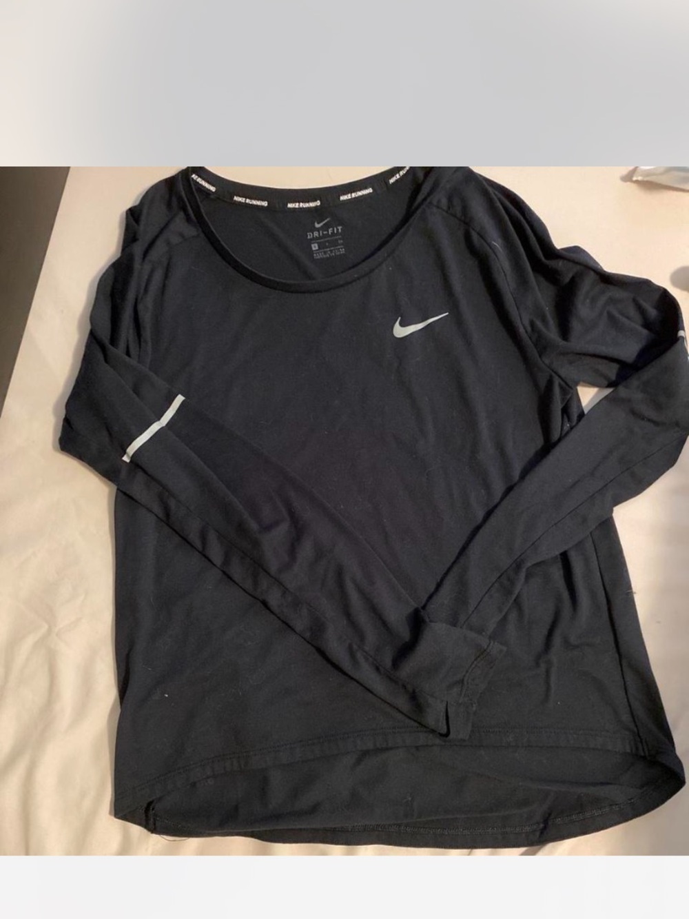 Nike Black Dri-FIT Women's Long Sleeve Top with Reflective Swoosh Sz S